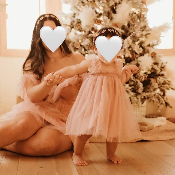 Mother Daughter Matching Dresses - Picture 1 of 7